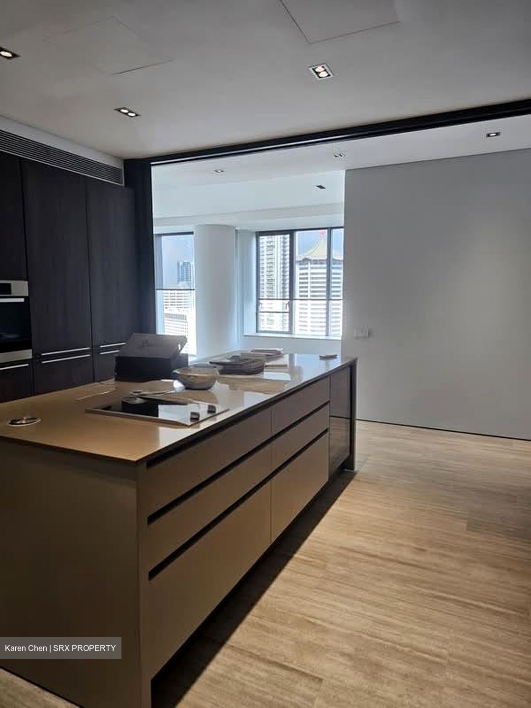 TwentyOne Angullia Park (D9), Condominium #560126261